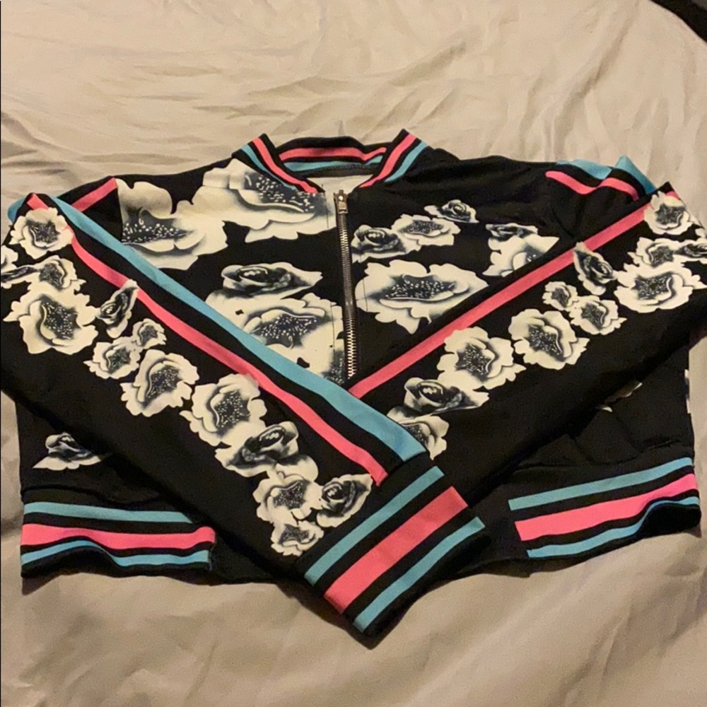 Cropped jacket